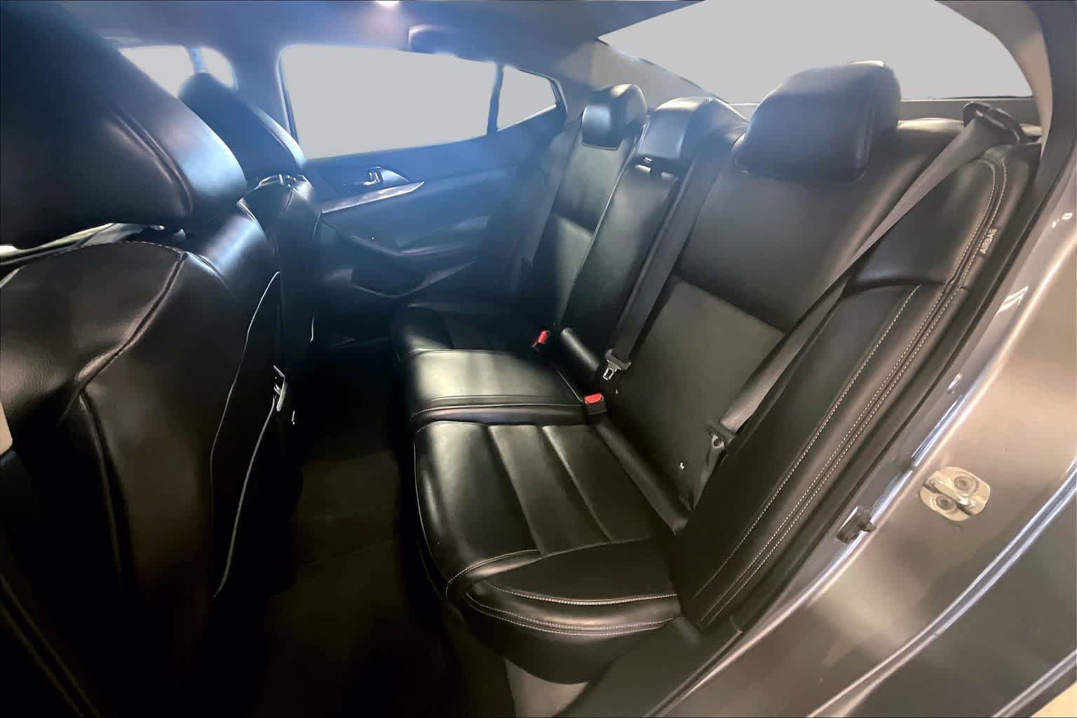 Used 2021 Nissan Maxima 3.5 SV w/ Floor Mat Group FWD image 18