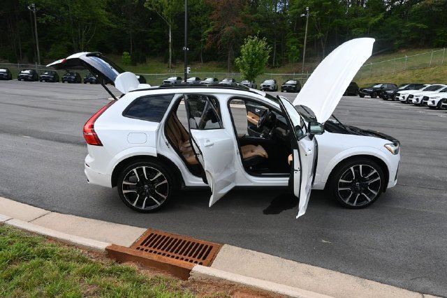 Used 2024 Volvo XC60 B5 Ultimate AWD/4WD image 46