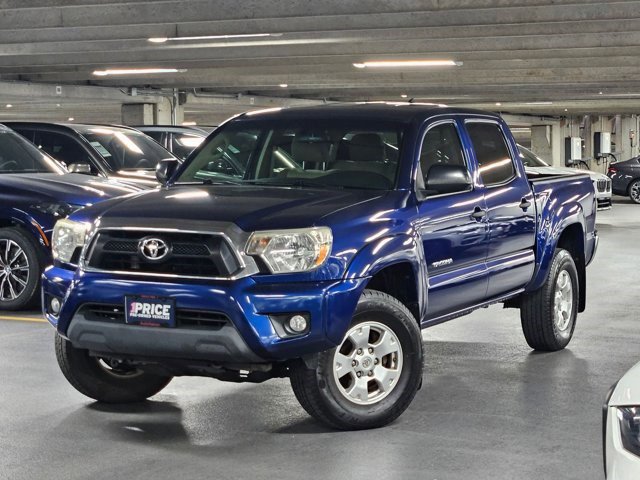 Used 2015 Toyota Tacoma PreRunner w/ SR5 Package RWD image 1