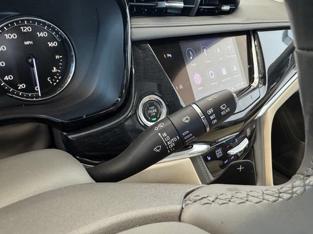 Used 2020 Cadillac XT6 Premium Luxury AWD/4WD image 35