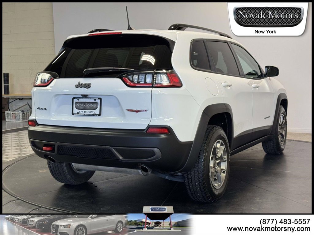Used 2022 Jeep Cherokee Trailhawk image 7