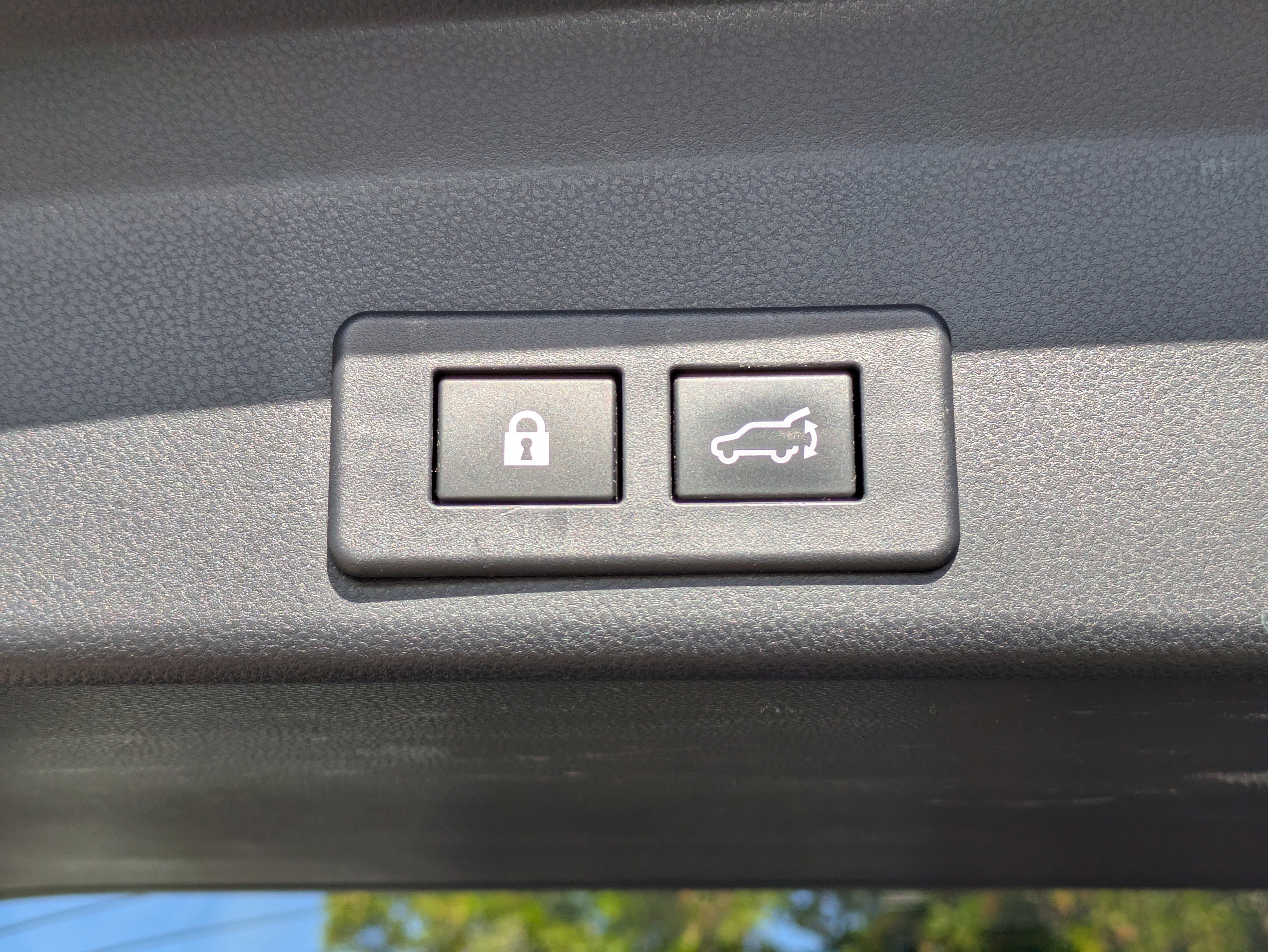 Used 2020 Subaru Ascent Touring image 14