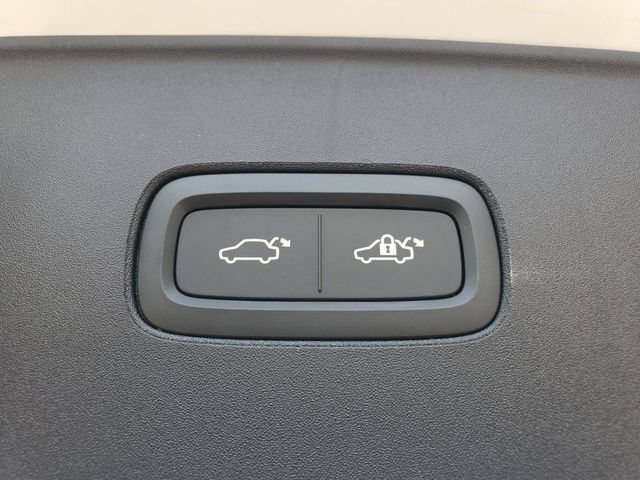 New 2026 Volvo EX90 Ultra AWD/4WD image 33