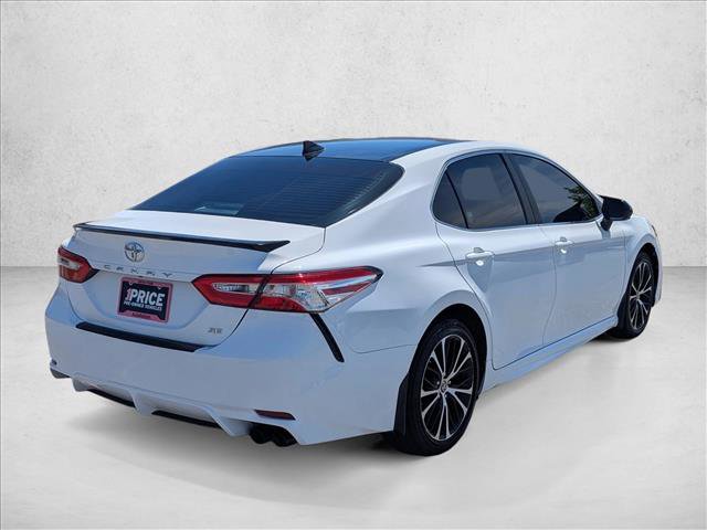 Used 2020 Toyota Camry SE FWD image 5