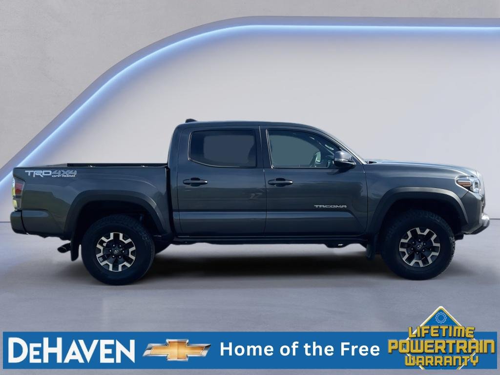 Used 2023 Toyota Tacoma TRD Off-Road w/ TRD Premium Off Road Package AWD/4WD image 7