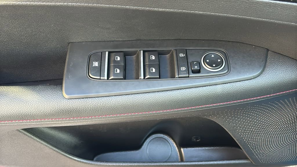 Used 2023 Kia Forte GT w/ GT2 Package FWD image 12
