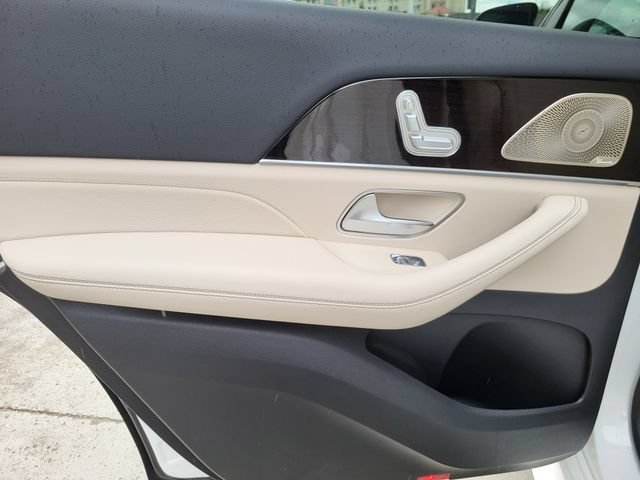 New 2025 Mercedes-Benz GLS 450 4MATIC image 35
