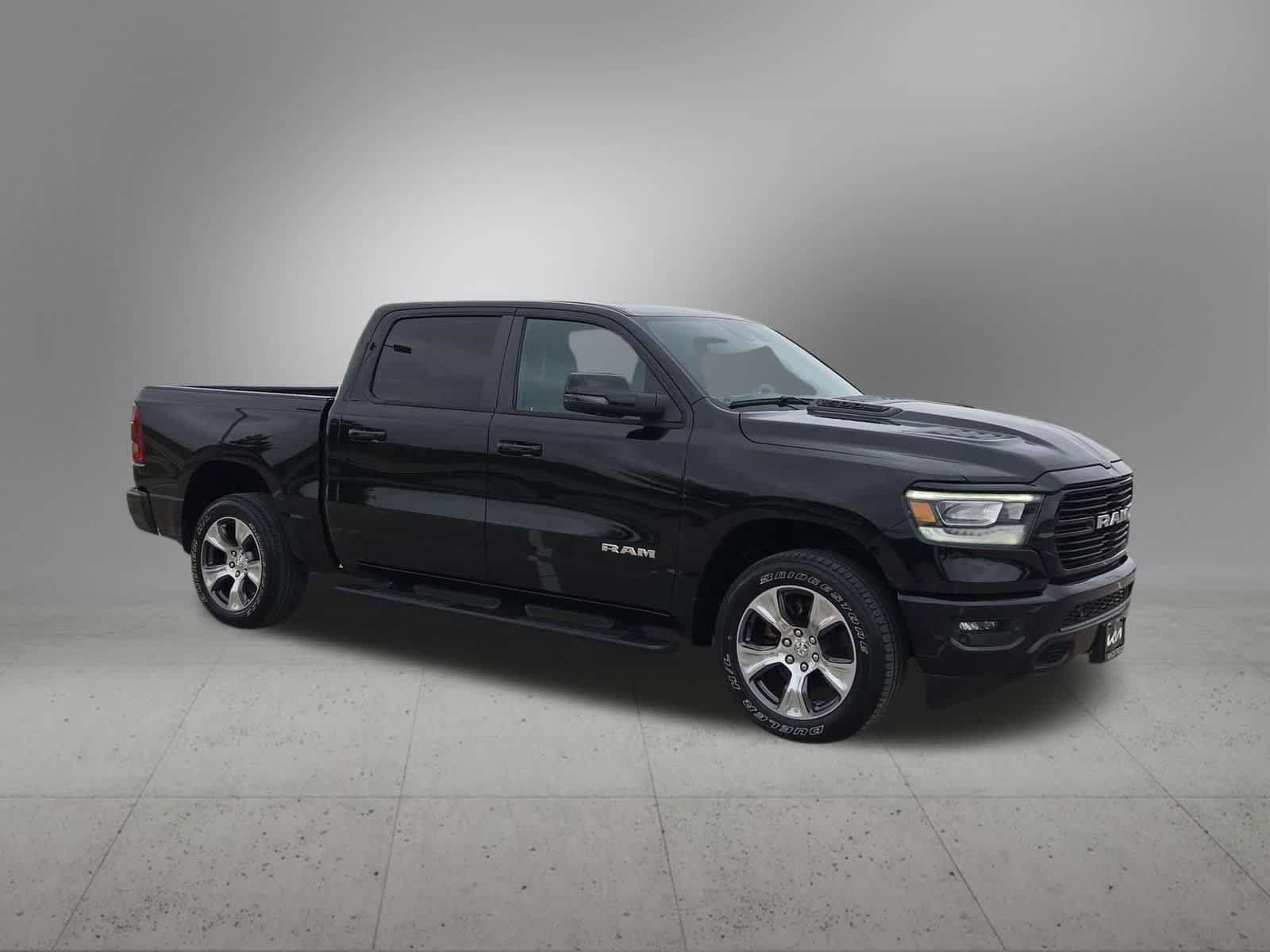 Used 2023 RAM 1500 Laramie AWD/4WD image 8