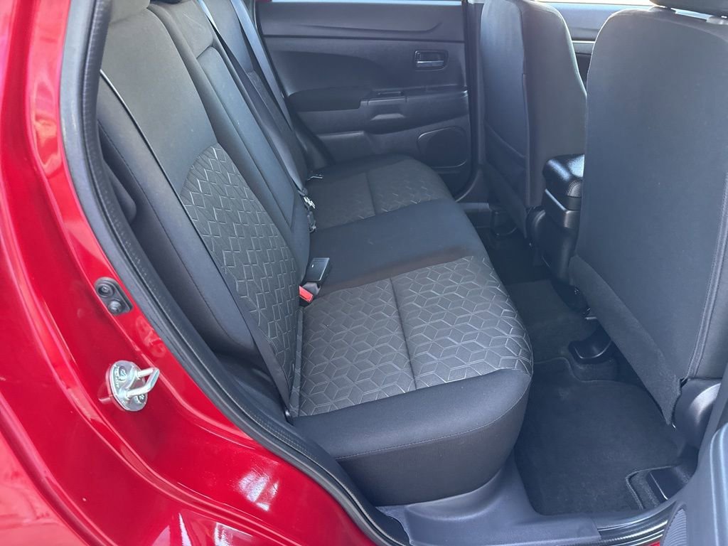 Used 2022 Mitsubishi Outlander Sport ES image 25
