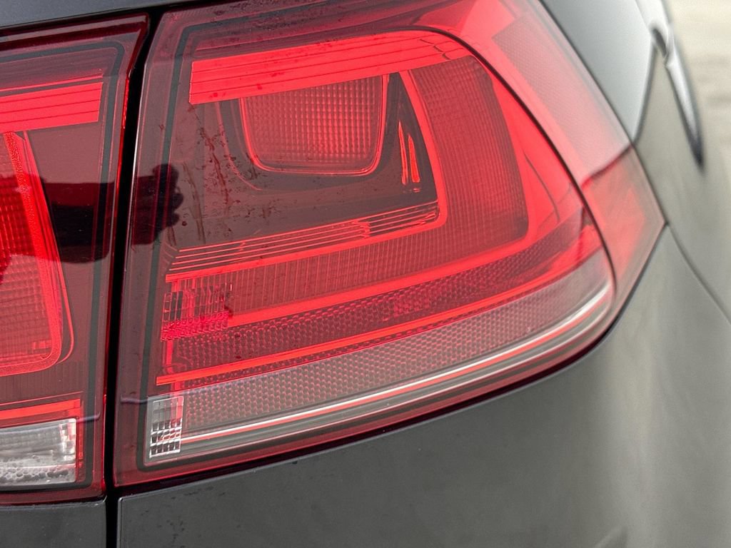Used 2015 Volkswagen GTI S FWD image 30