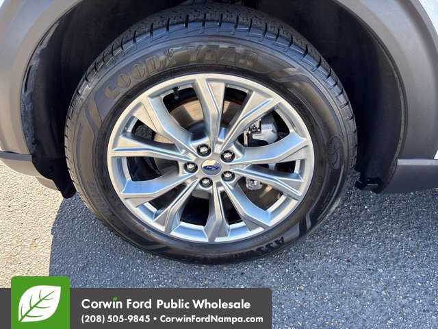 Used 2020 Ford Explorer Limited AWD/4WD image 9