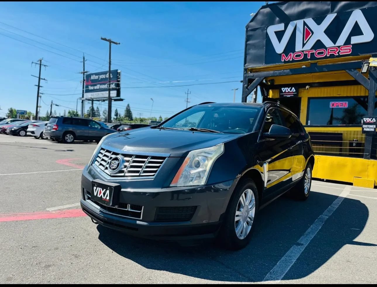 Used 2015 Cadillac SRX FWD image 1