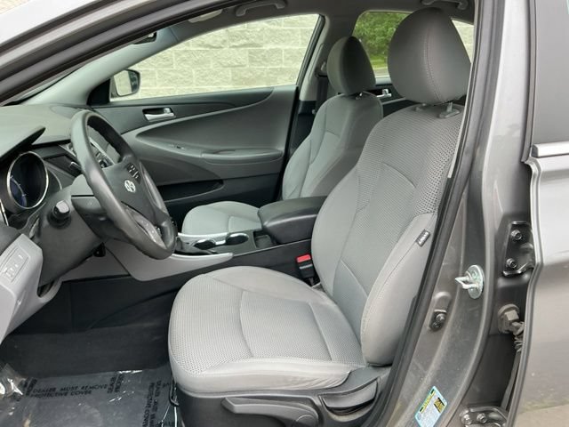 Used 2012 Hyundai Sonata GLS FWD image 9