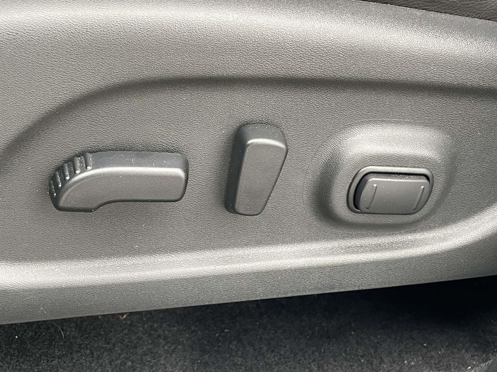 Used 2018 Nissan Murano Platinum w/ Cargo Package image 7