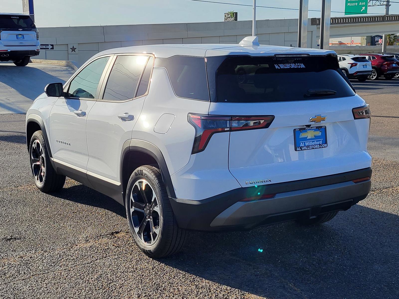 New 2026 Chevrolet Equinox LT w/ Safety and Technology Package image 3