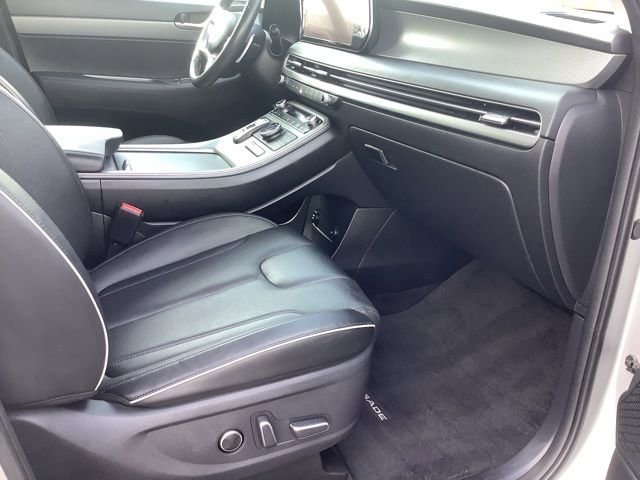 Used 2023 Hyundai Palisade SEL w/ Cargo Package image 27