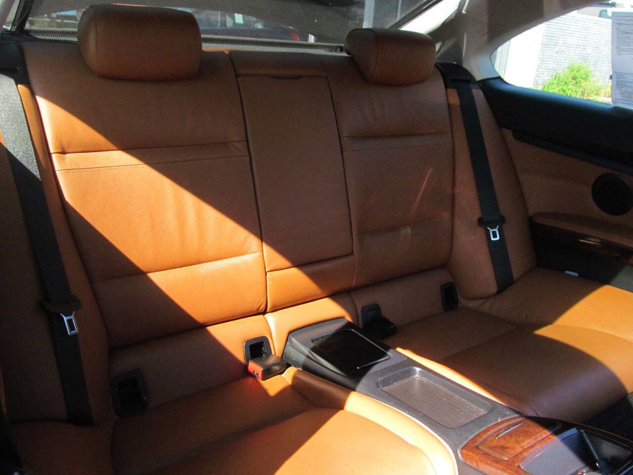 Used 2010 BMW 328i xDrive Coupe image 19