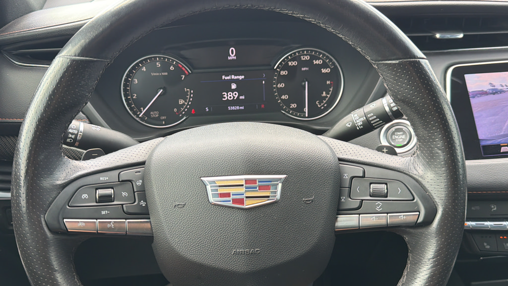 Used 2023 Cadillac XT4 Sport FWD image 28