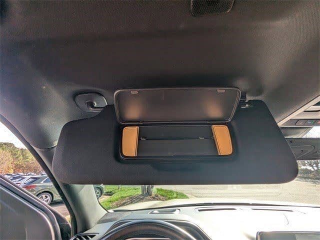 Used 2022 Chevrolet Tahoe Z71 image 28