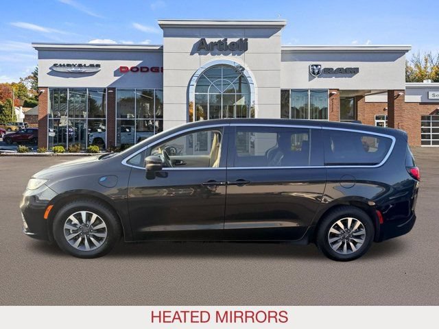 Certified 2023 Chrysler Pacifica Touring-L FWD image 5