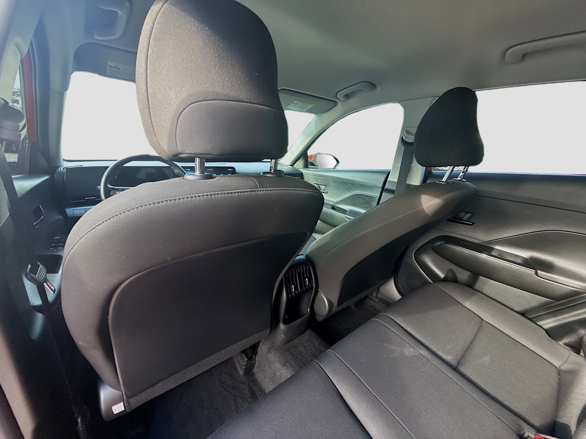 Used 2025 Hyundai Kona SEL image 21