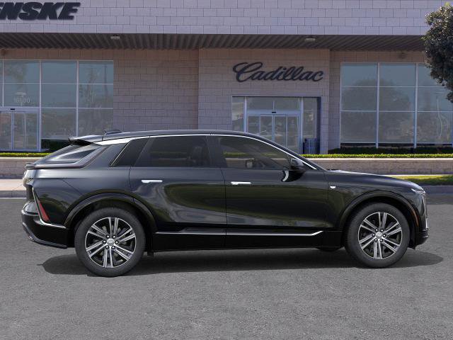 Used 2026 Cadillac Lyriq Luxury image 5