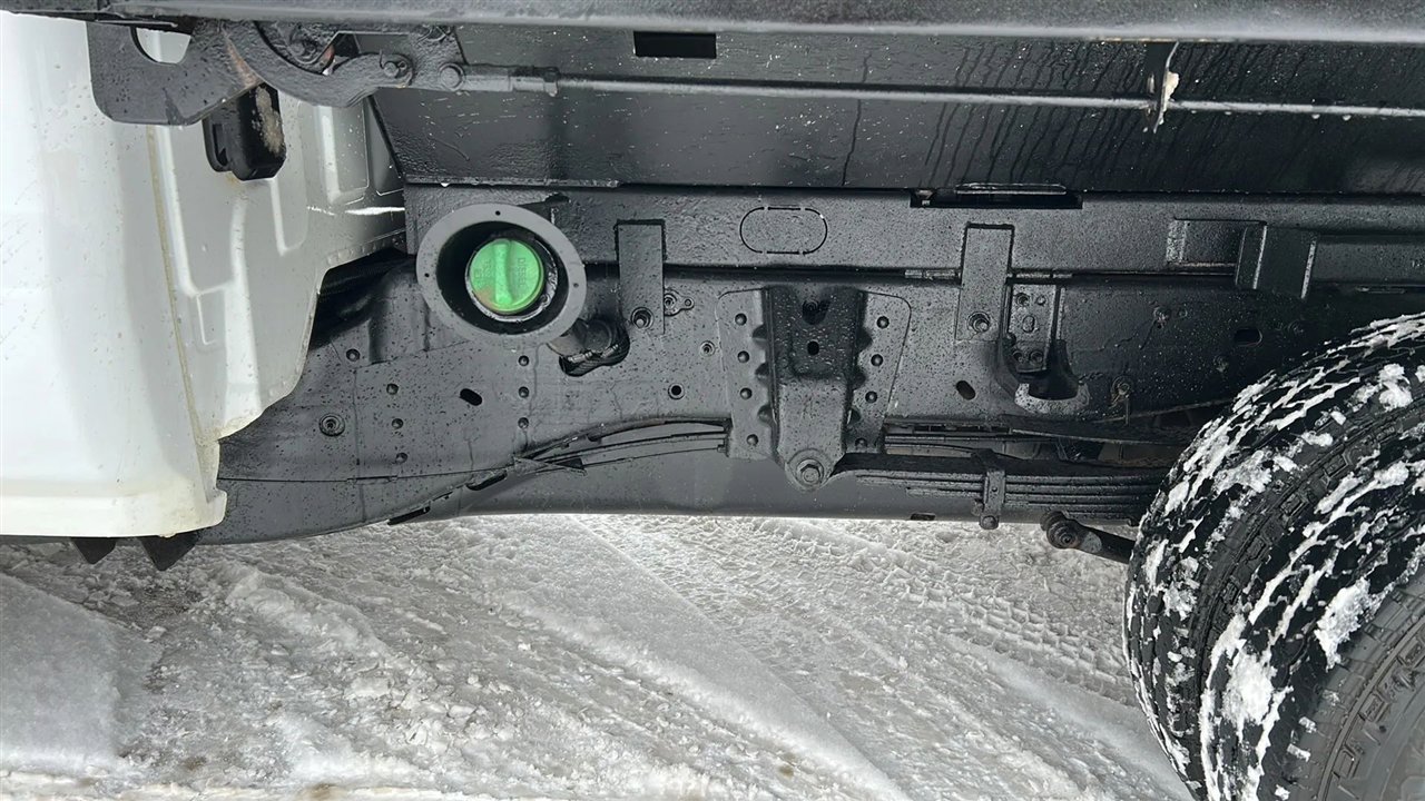 Used 2015 GMC Sierra 3500 4x4 Regular Cab w/ Sierra Convenience Package image 18