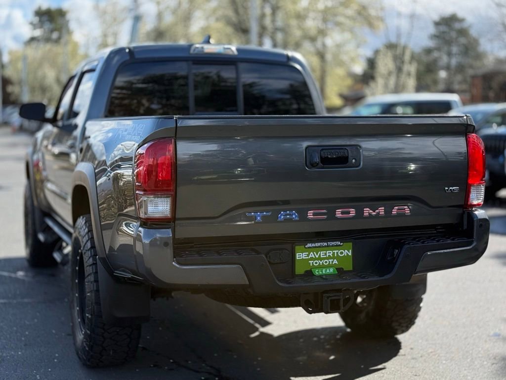 Used 2016 Toyota Tacoma TRD Off-Road image 3