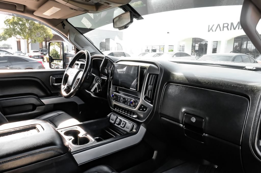 Used 2019 Chevrolet Silverado 2500 LTZ w/ Duramax Plus Package AWD/4WD image 9