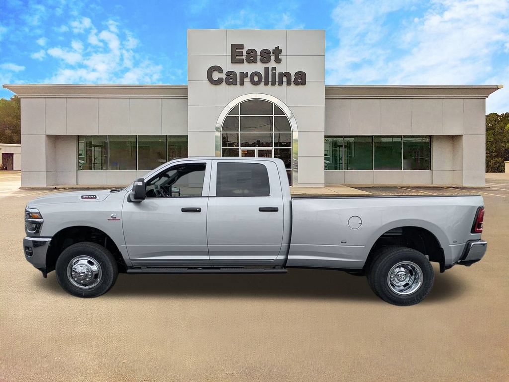 New 2026 RAM 3500 Tradesman AWD/4WD image 6