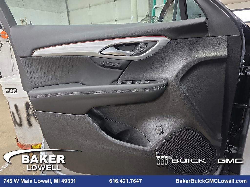 New 2026 Buick Envision Avenir image 25