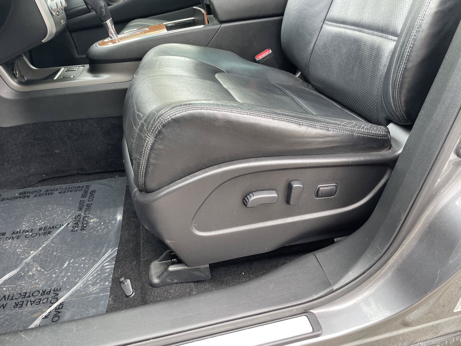 Used 2013 Nissan Murano LE w/ Platinum Pkg AWD/4WD image 26