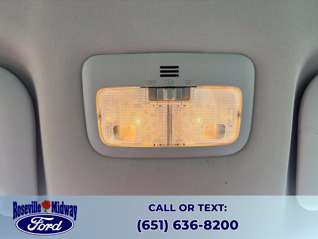 Used 2014 Toyota Corolla LE FWD image 18