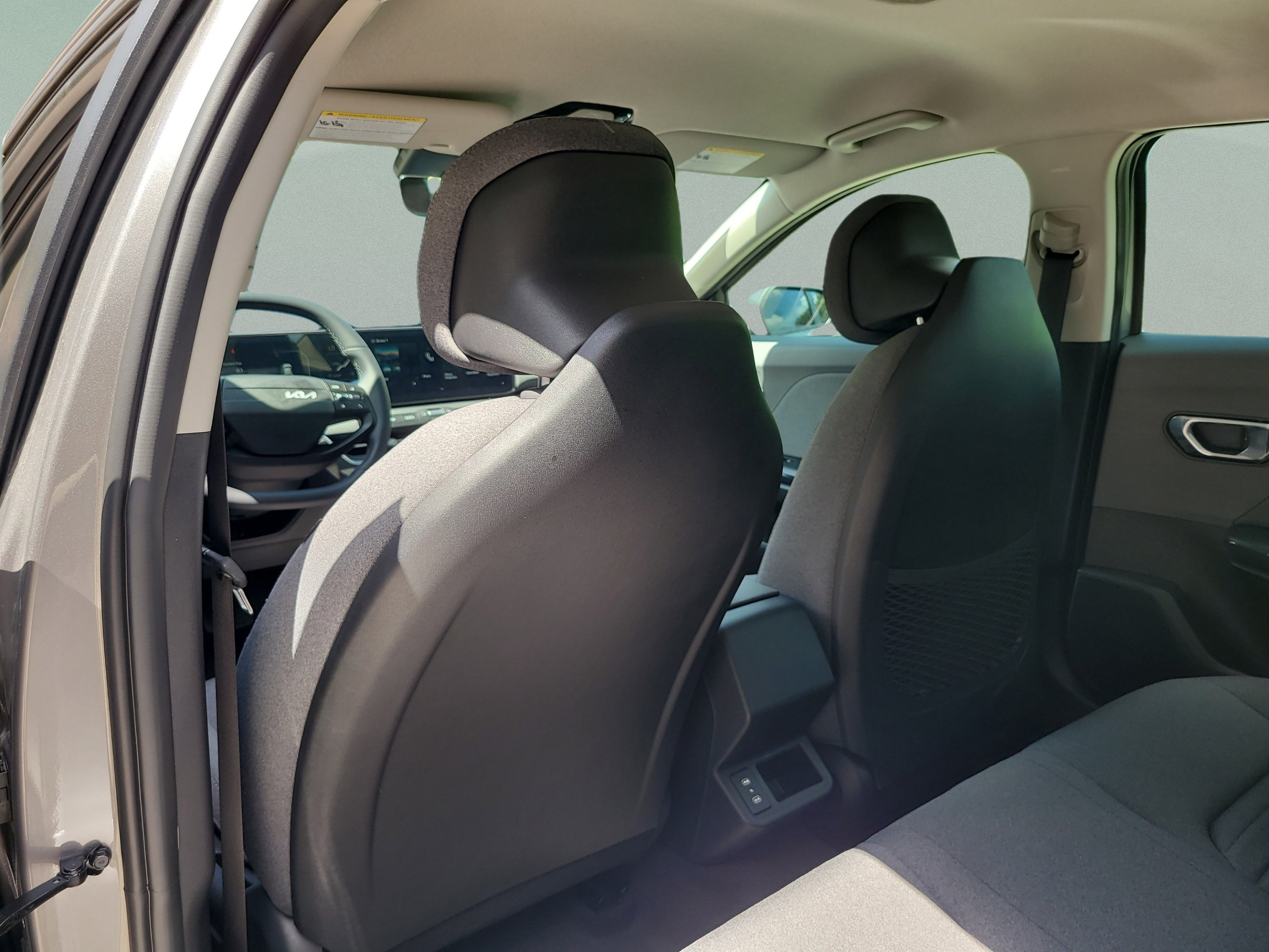 Certified 2025 Kia K4 EX FWD image 8