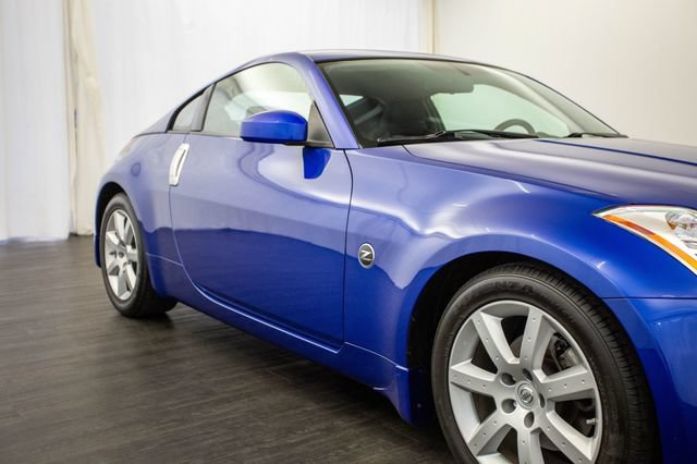 Used 2005 Nissan 350Z Coupe w/ (N93) Cargo Convenience Pkg RWD image 28
