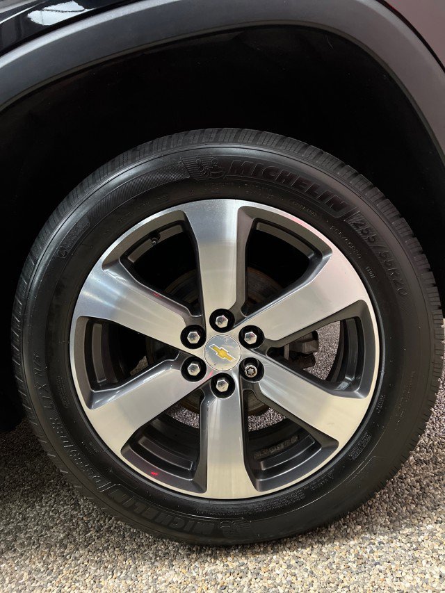 Used 2020 Chevrolet Traverse LT w/ LT Premium Package image 32