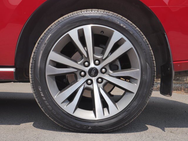 Certified 2020 Ford Expedition Platinum AWD/4WD image 22