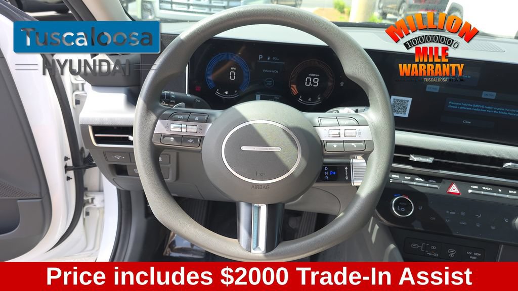 Used 2025 Hyundai Sonata SEL FWD image 16