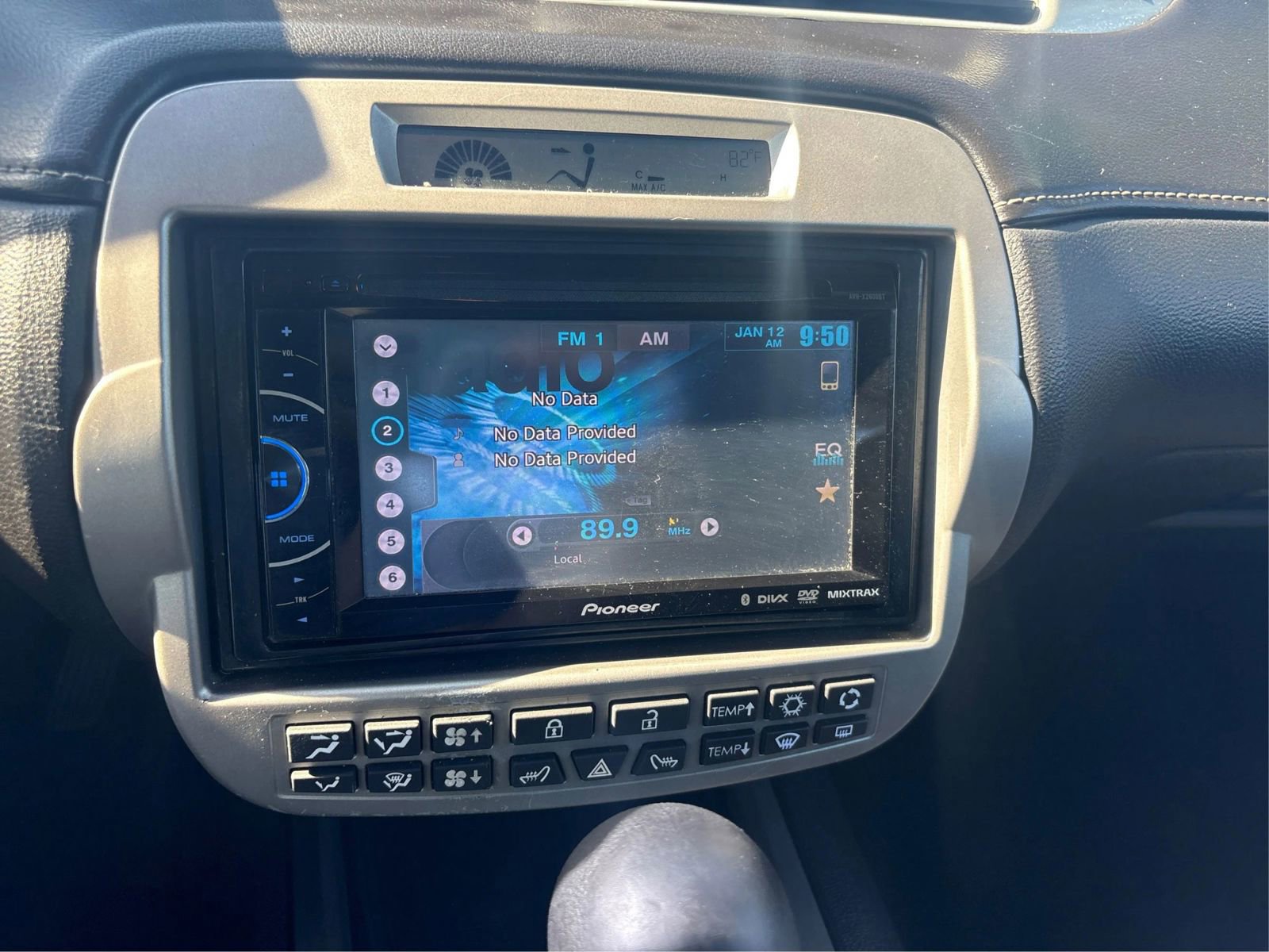 Used 2012 Chevrolet Camaro LS RWD image 12