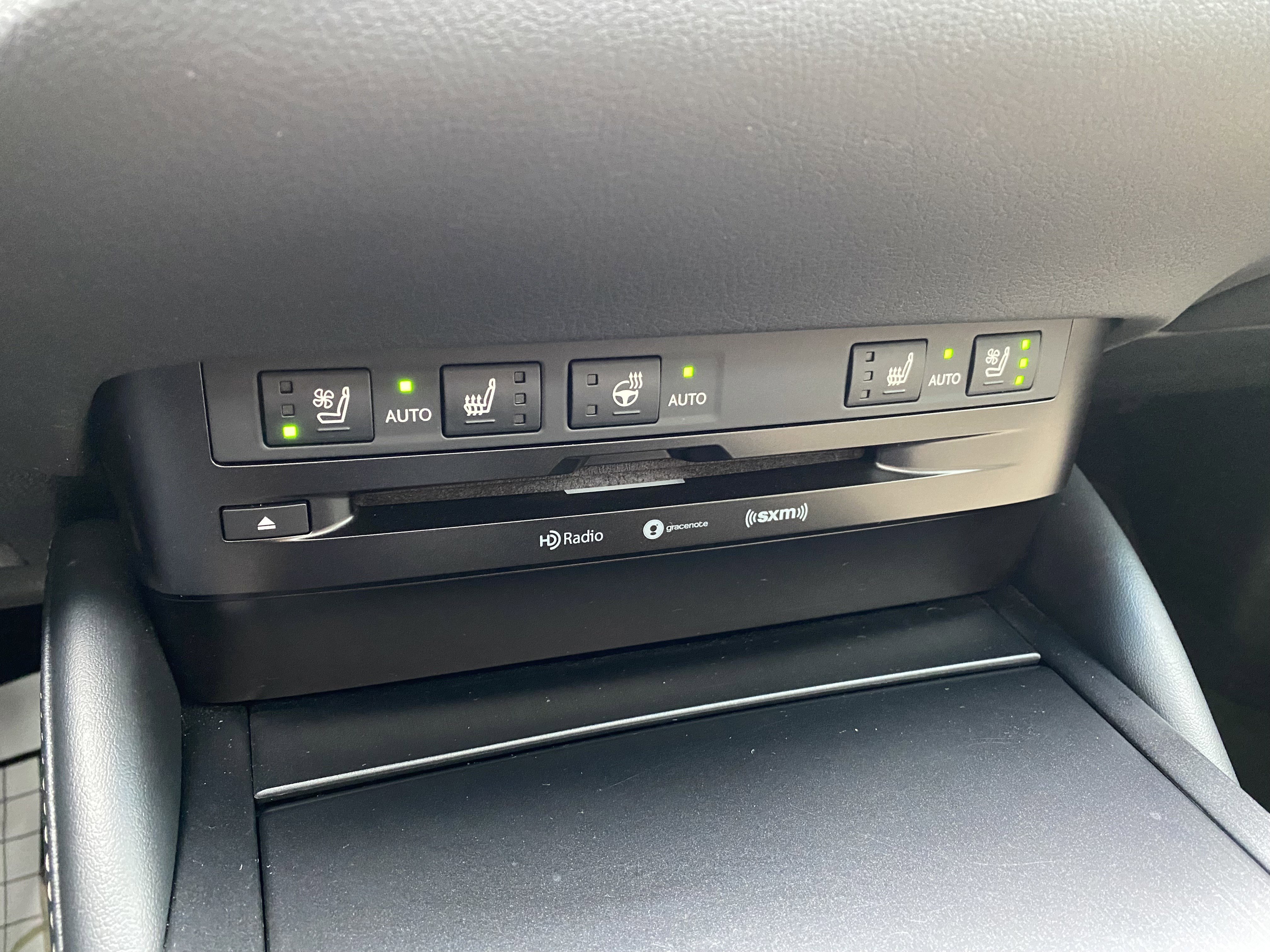 Used 2019 Lexus ES 350 w/ Premium Package image 28