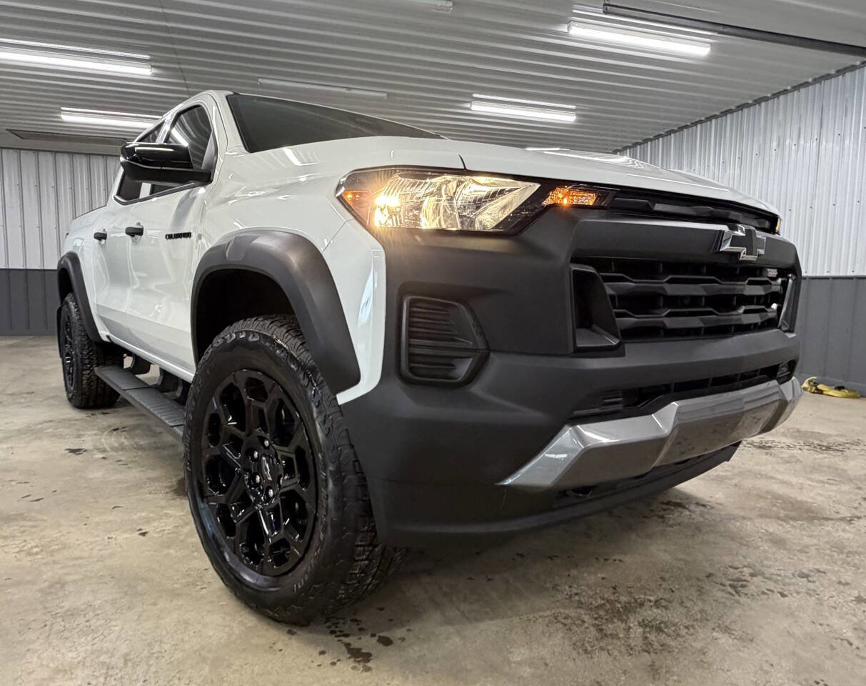 Used 2026 Chevrolet Colorado Trail Boss image 12