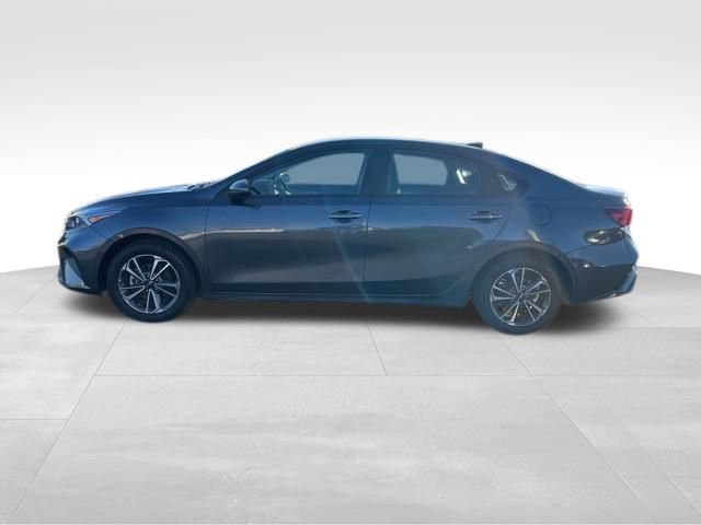 Certified 2024 Kia Forte LXS image 5