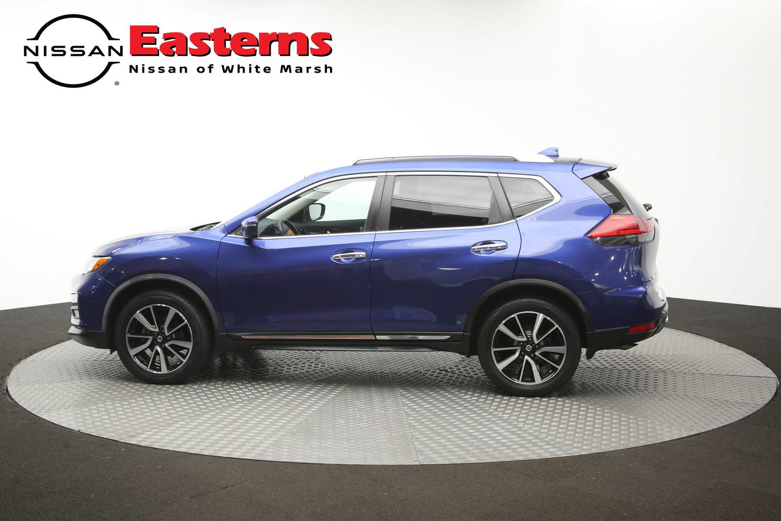 Used 2017 Nissan Rogue SL w/ SL Premium Package AWD/4WD image 60