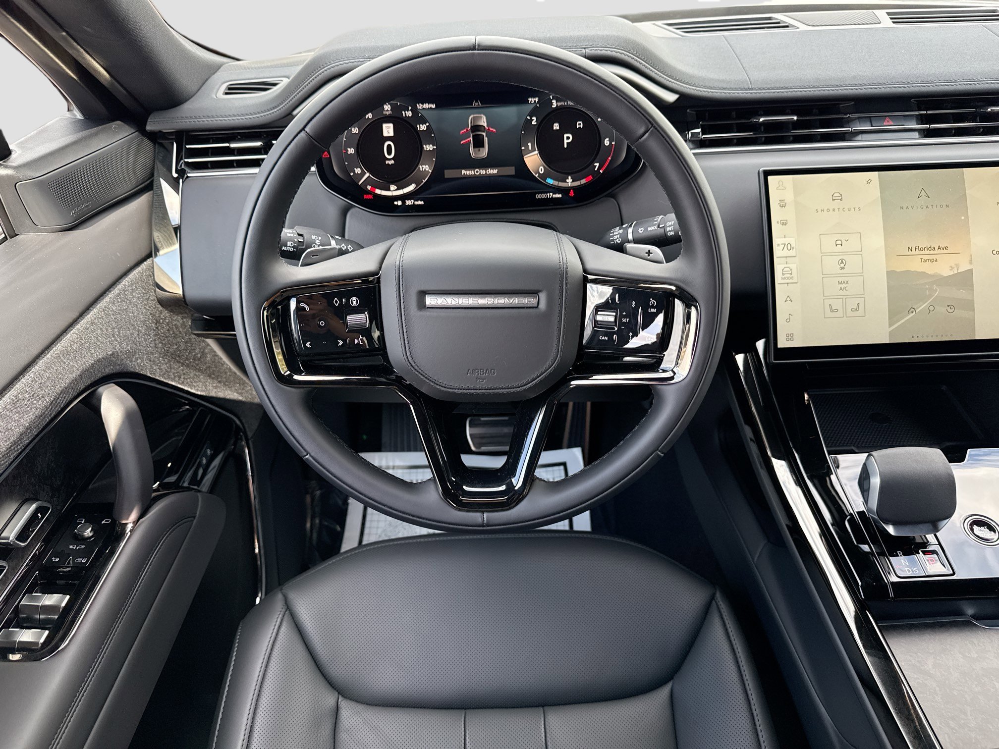 New 2026 Land Rover Range Rover Sport Dynamic SE image 18