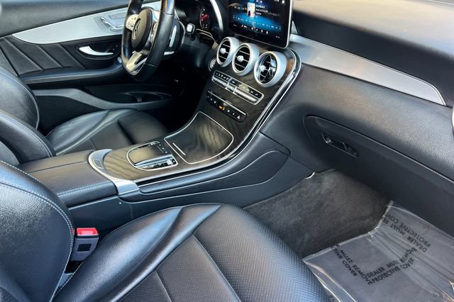 Used 2022 Mercedes-Benz GLC 300 image 18