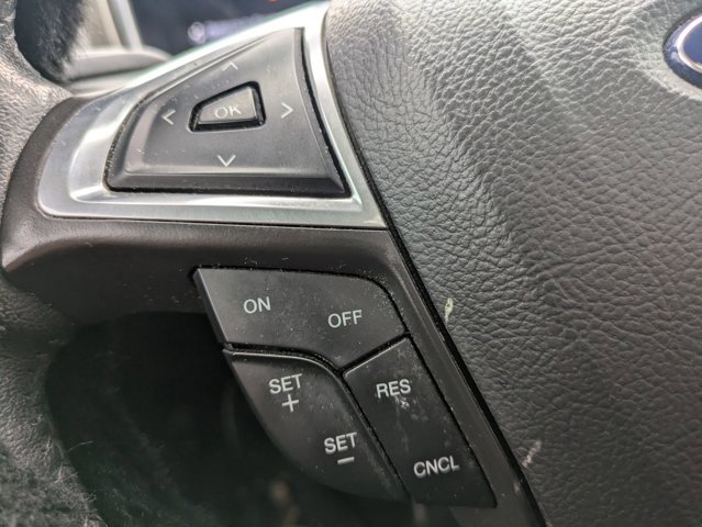 Used 2015 Ford Fusion SE w/ Equipment Group 202A FWD image 15