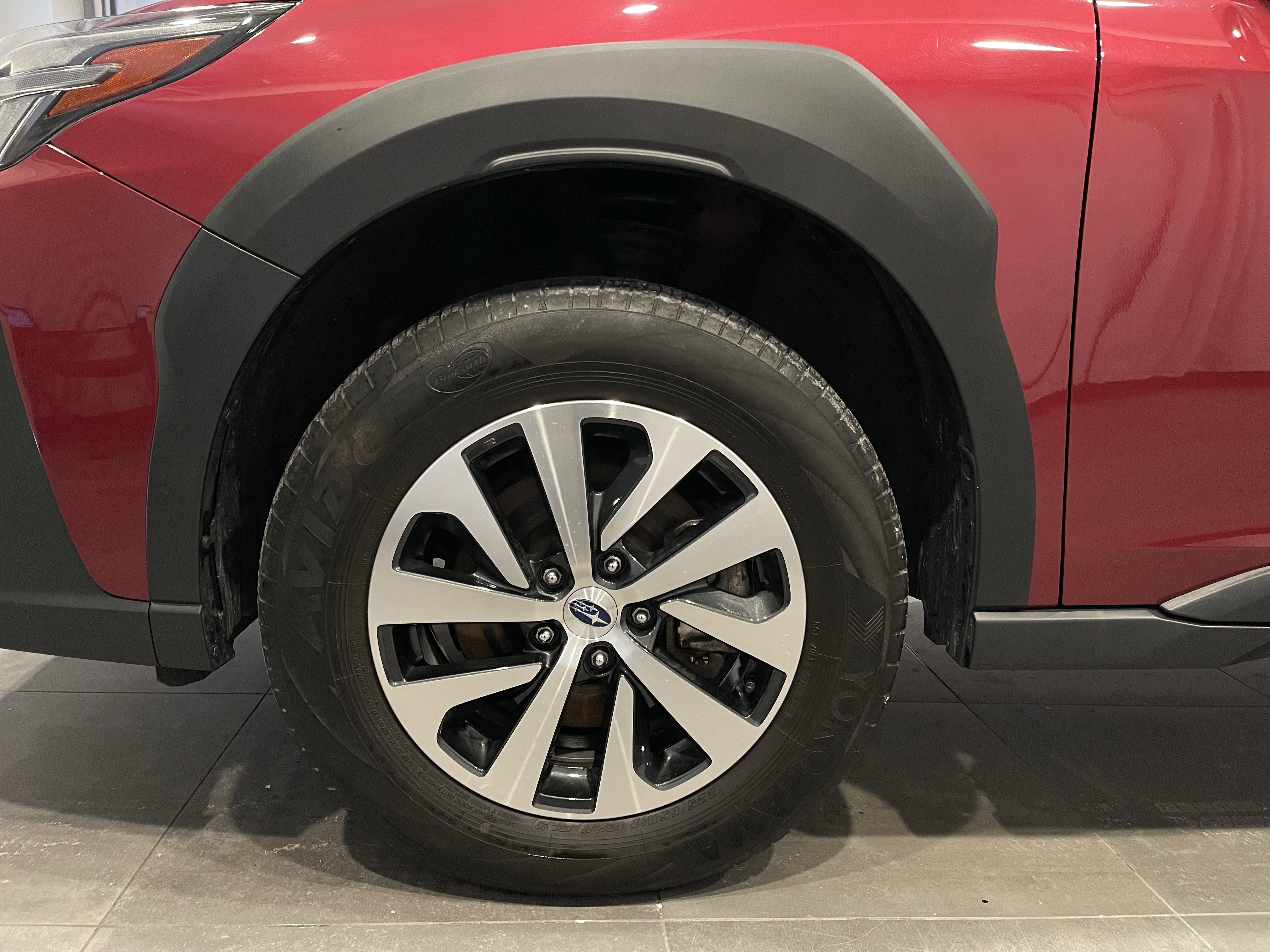 Used 2024 Subaru Outback Premium image 8