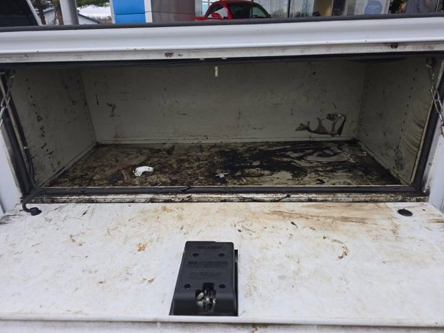 Used 2020 Chevrolet Silverado 3500 LT w/ Convenience Package image 16