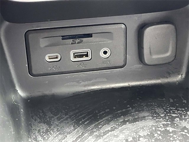 Used 2021 GMC Terrain SLT w/ Elevation Edition image 40