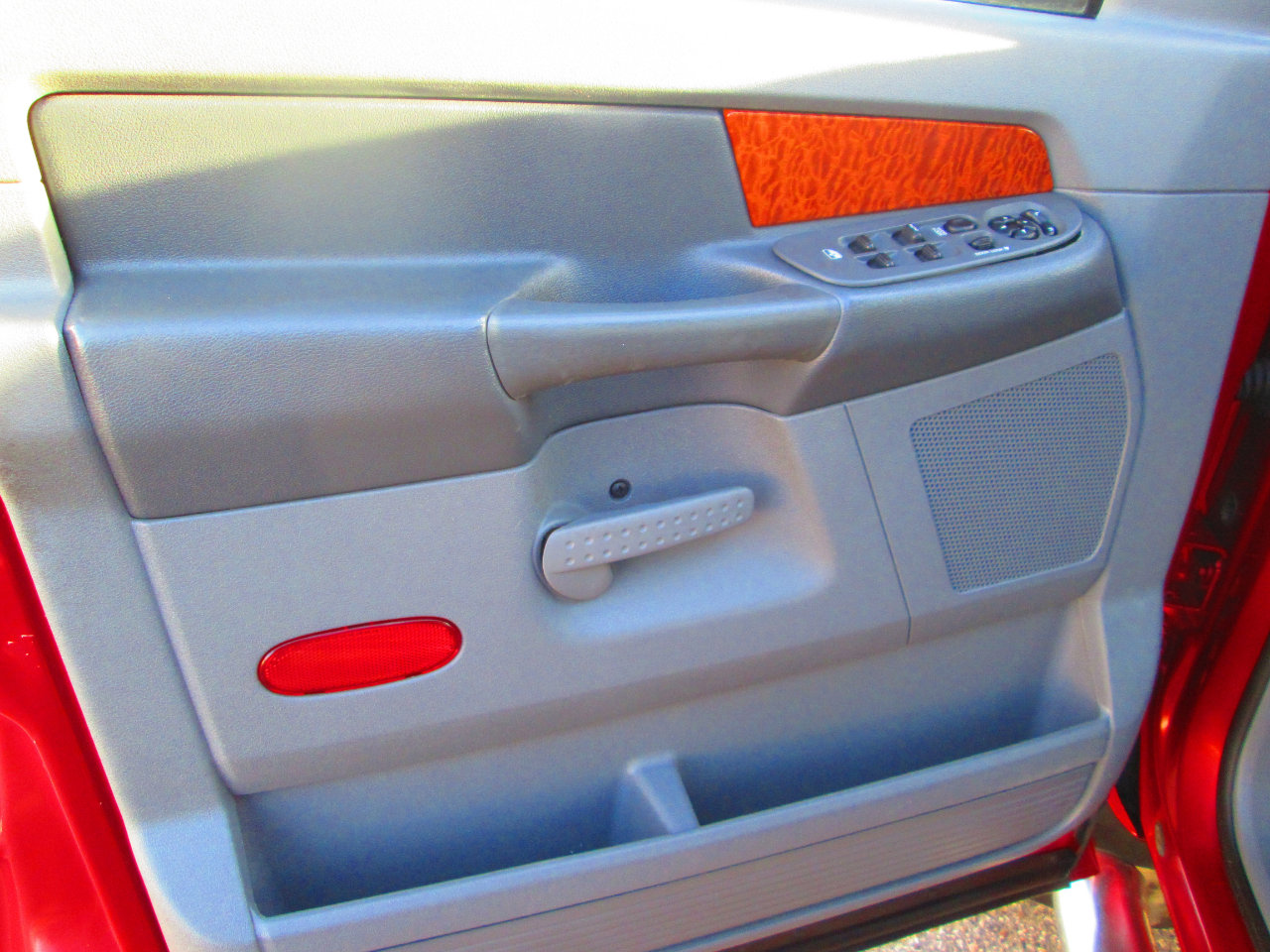 Used 2006 Dodge Ram 1500 Truck SLT w/ Quad Cab Big Horn Value Group image 7